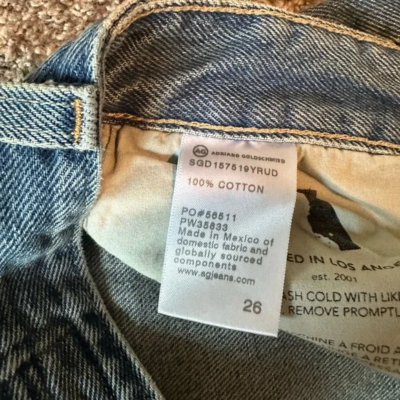 AG ex boyfriend jeans NWOT